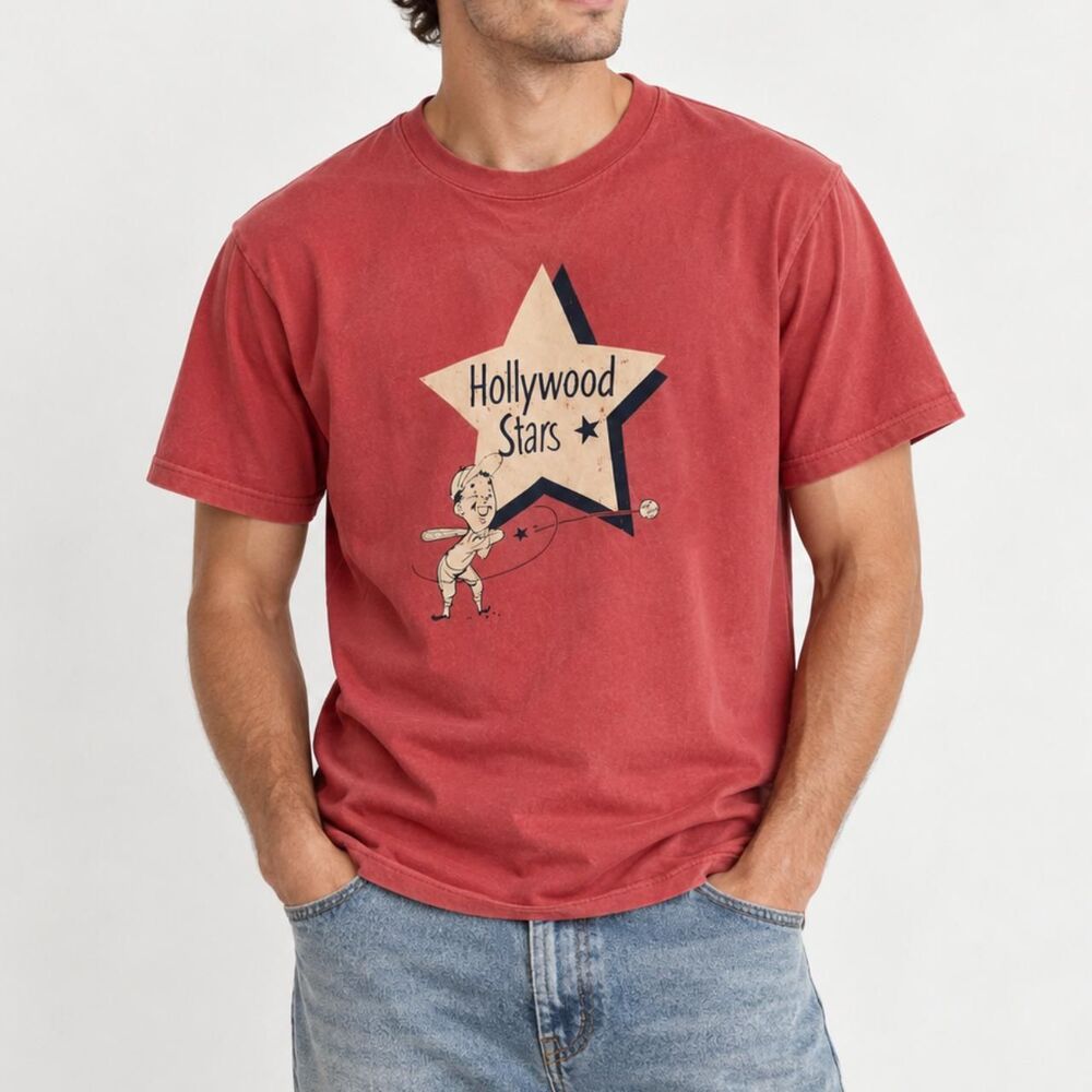 Faded Red Vintage Style Hollywood Stars Baseball Tee ⚾️